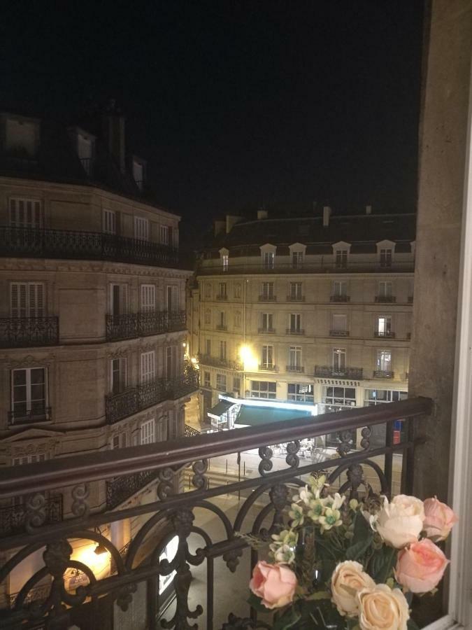 Innocents Apt Paris Luaran gambar